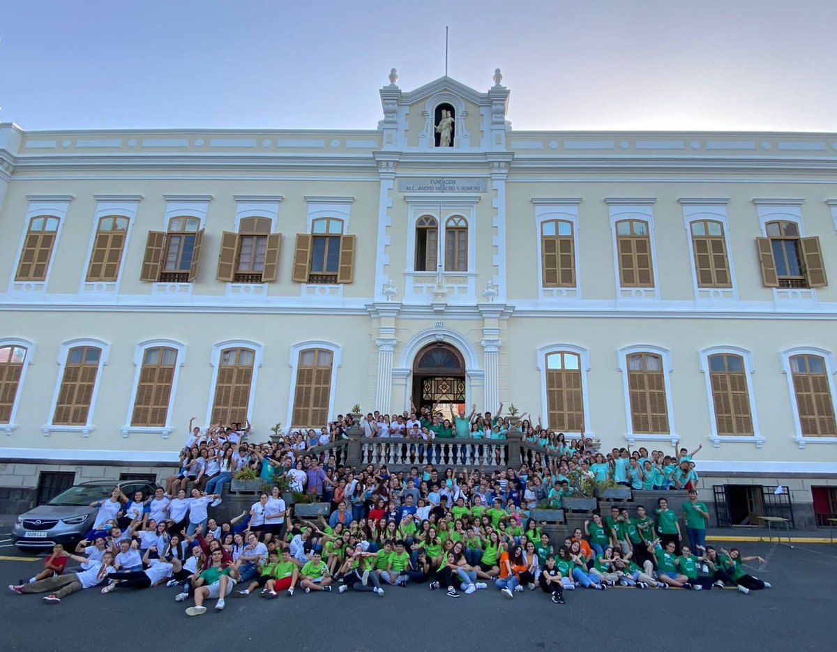 cjconfeti's tweet photo. Ayer celebramos en nuestra Casa el "Encuentro de Grupos de Fe", de los Centros Juveniles de Canarias.

¡ Gracias por acompañarnos en el centenario de @salesianoslpa ! https://t.co/oMn84b20I7