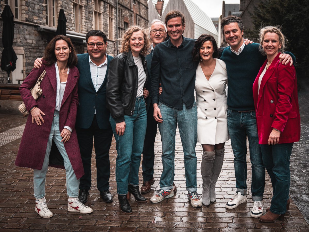 AndersGent's tweet photo. Voor Gent is een feit! Liberalen, socialisten en onafhankelijke Gentenaars zich in 2024 samen aan de Gentse kiezer. #VoorGent 

https://t.co/Nk6nMiPZKw https://t.co/LiAVcoLBRO