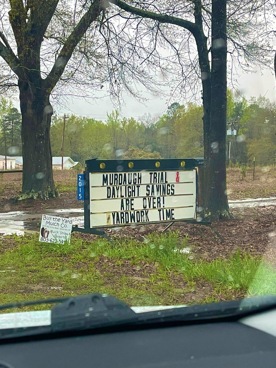 ellaclayton_xo's tweet image. Just pulled over in the pouring down rain to take this pic…😂😂 on Old State Rd right before Old Sandy Run Rd @MandyMatney @TheEricBland @elizfarrell #MurdaughTrial