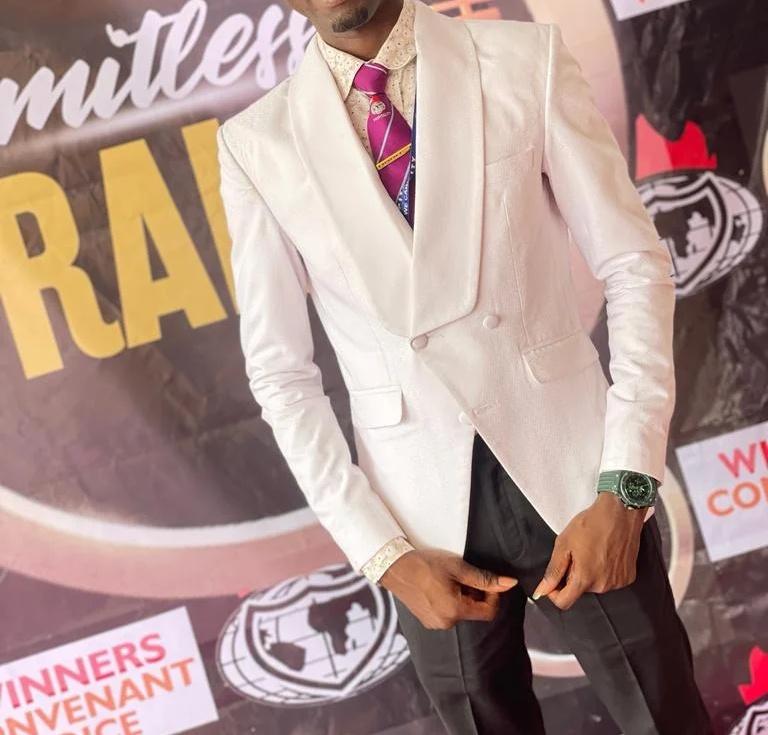 asa_fabrics's tweet photo. @ruffydfire Have you be looking for where to get well tailored suits, shirts, trousers, waistcoat, kaftan and native wears?   Look no further kindly Dm/Call A.S.A FABRICS AND STYLES on +2348100849984 to place your order.

You can also check our works on Instagram: https://t.co/T0O2jGxmSi https://t.co/kgl1tcM2IA
