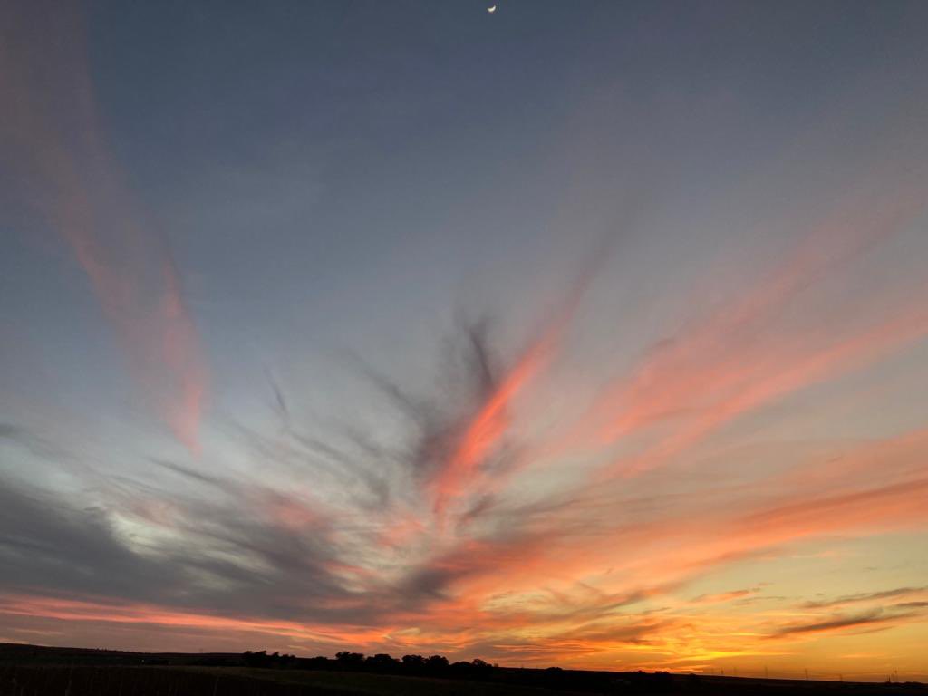 Ayer hice este fotón con el móvil de <a href="/blancaledesmab/">Blanca ;)</a> 🌅