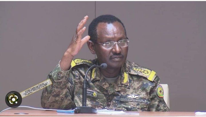CouncilSitti's tweet photo. 1/n The Ethiopia's ENDF Chief of Staff is participating in ethnic Somali cleansing and forced evacuation from thier land by backing Afar Forces territorial expansion. It has heavily involved in the ethnic Somali cleansing carried out by the Afar paramilitary in #Sittizone https://t.co/s507sQQUVI