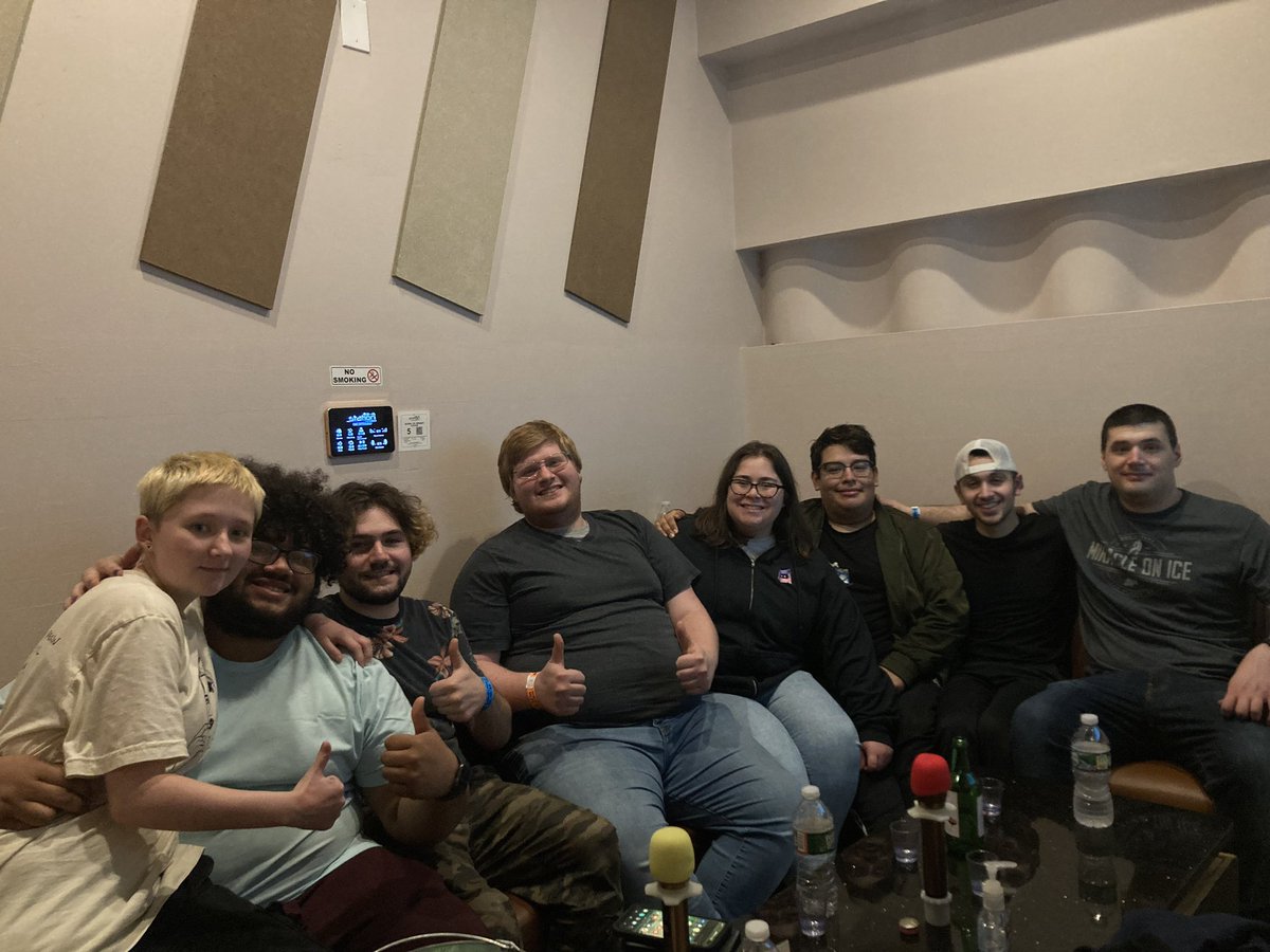 PeytonM2003's tweet photo. #PAXEast  7 years in the making. I'm incredibly grateful I had the opportunity to meet some of the greatest people I know. From Bruins hockey, to Fenway Park, the Karaoke Bar, and of course the BCEC, it was a blast. Thank you for letting me show you my city. Until next time. ❤️ https://t.co/hh6XXA7JPw