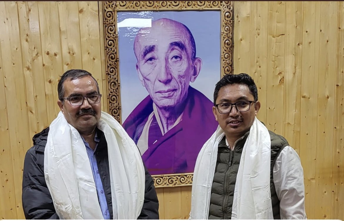 BjymNubra's tweet photo. Our heartfelt thanks &amp; Gratitude to Hon’ble MP Sh @jtnladakh ji, for great efforts &amp; appointment of 1st VC of CIBS,DU Leh.
Congratulations to the people of Ladakh.
And with a warm welcome to Prof. Rajesh Ranjan ji to UT Ladakh🙏🏼
Regards.
@RigzinDorjey7 @BjymLadakh @BjymLeh https://t.co/QatdLdERDC
