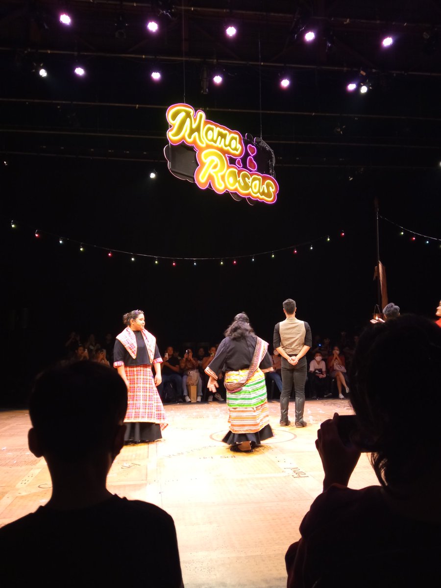 matcha_reena's tweet photo. Dulaang UP's "Kung Paano Nanalo Sa Karera Si Rosang Taba" for #DUP45 is definitely a must watch.
Swabe 'yung pasok ng mga pop culture references sa colonial setting ng kwento at madadala ka talaga ng mga characters. https://t.co/Ypdv1GPYSd