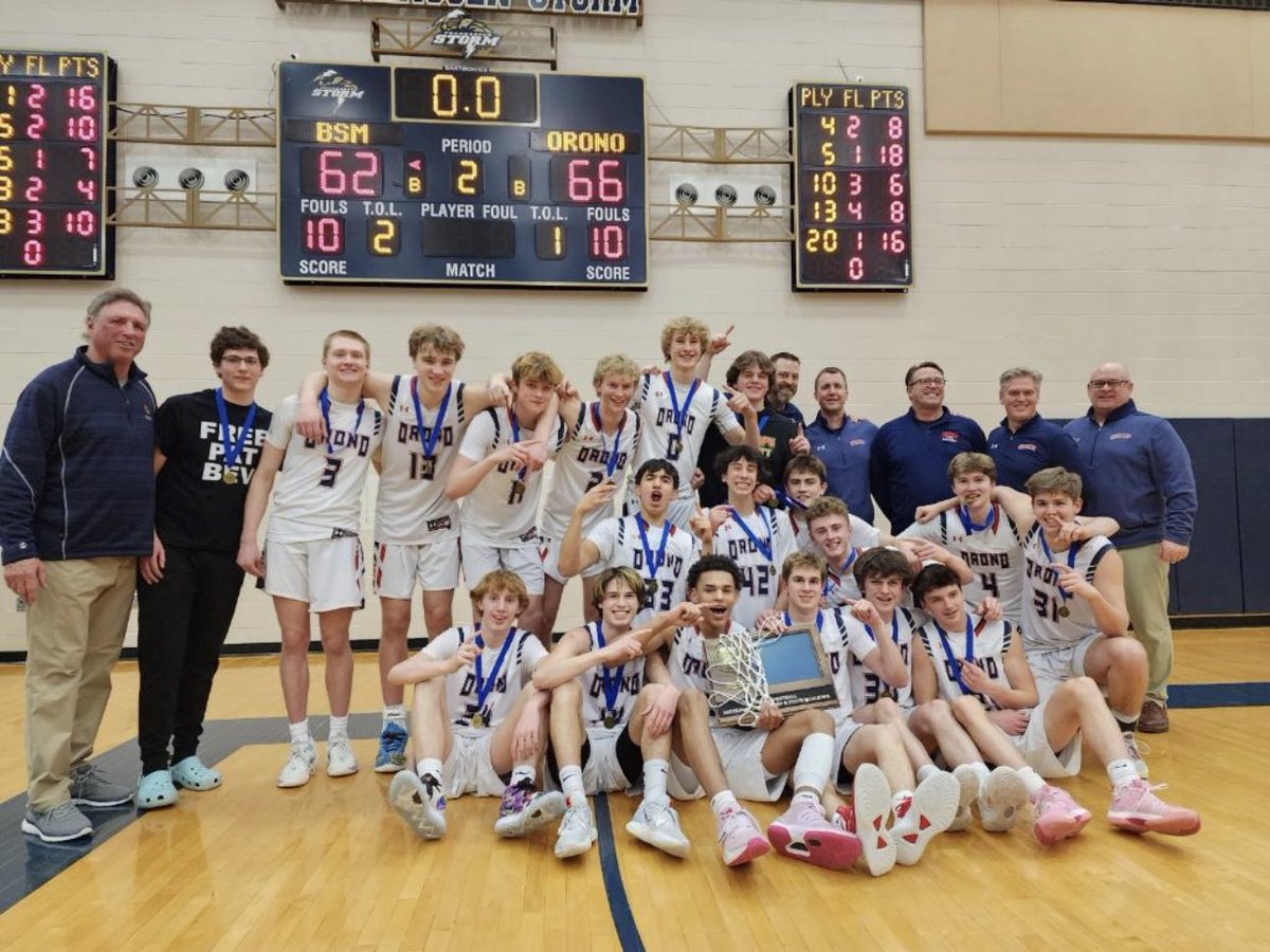 These 8 seniors led this team to battle everyday! Your commitment to excellence was unwavering. I am grateful and humbled to have coached such great young men. Continue to bring the Juice! #Spartans4ever #Orono #BringtheJuice🧃🔋#SpartanNation