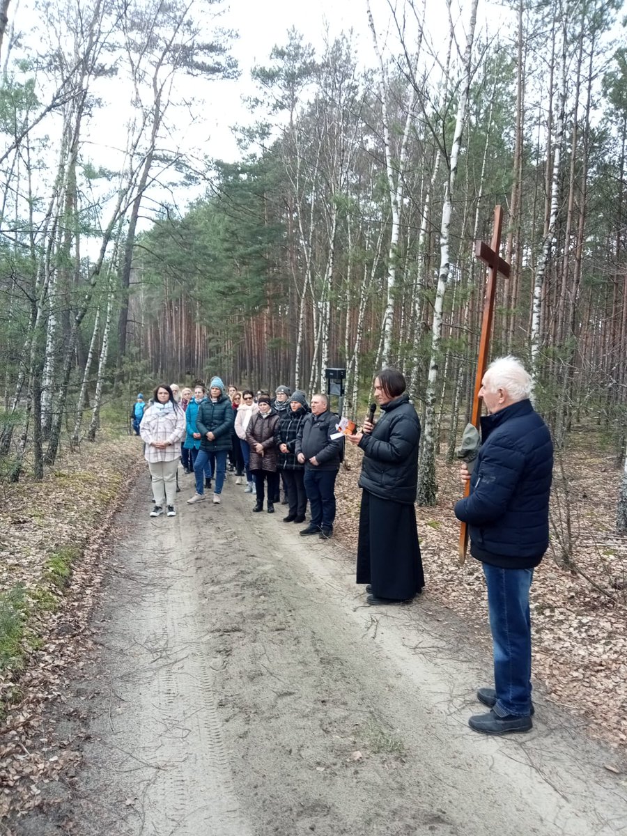 Parafia w Piłce tweet media