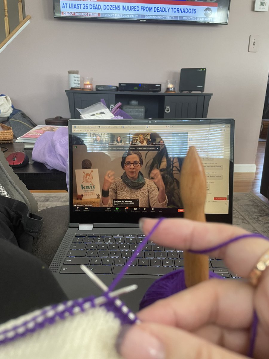 DrLCAsstSupt's tweet photo. Knit For Food has started! Wish me luck on my quest to raise funds to end food insecurity in the USA and knit socks to raffle for Relay For Life of Rockland County, NY.  #nochildgoeshungry #kickcancerass

Link to donate: https://t.co/fmiRTp2P5i https://t.co/QDWuCEdIdF