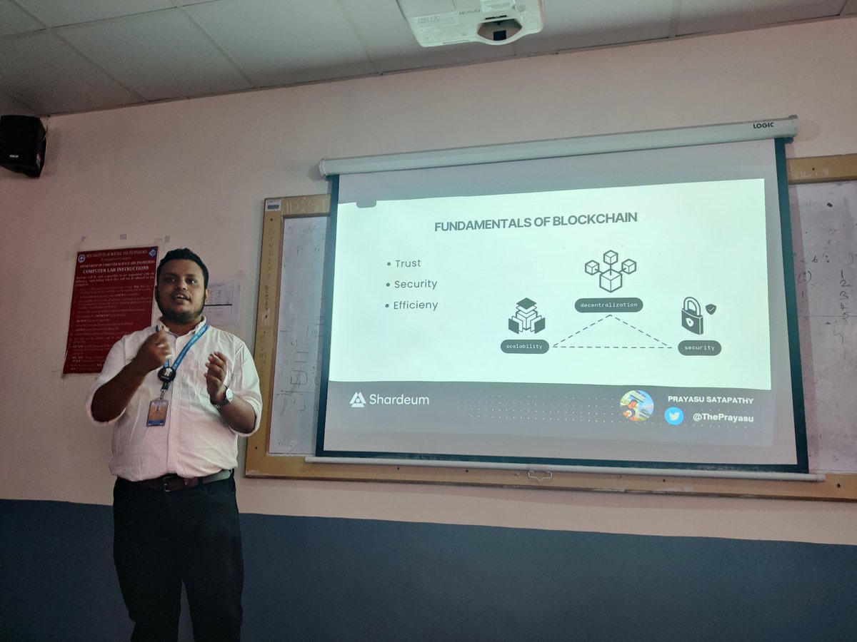 Siddhartha_2345's tweet photo. We, @CodeChefSrmRmp Family wrapping up our latest banger of an event #DecodingReality 💥
Thanks to each and every attendee for your amazing enthusiasm 🔥
More bangers coming soon... 👀 https://t.co/xYiCTsvzZ3