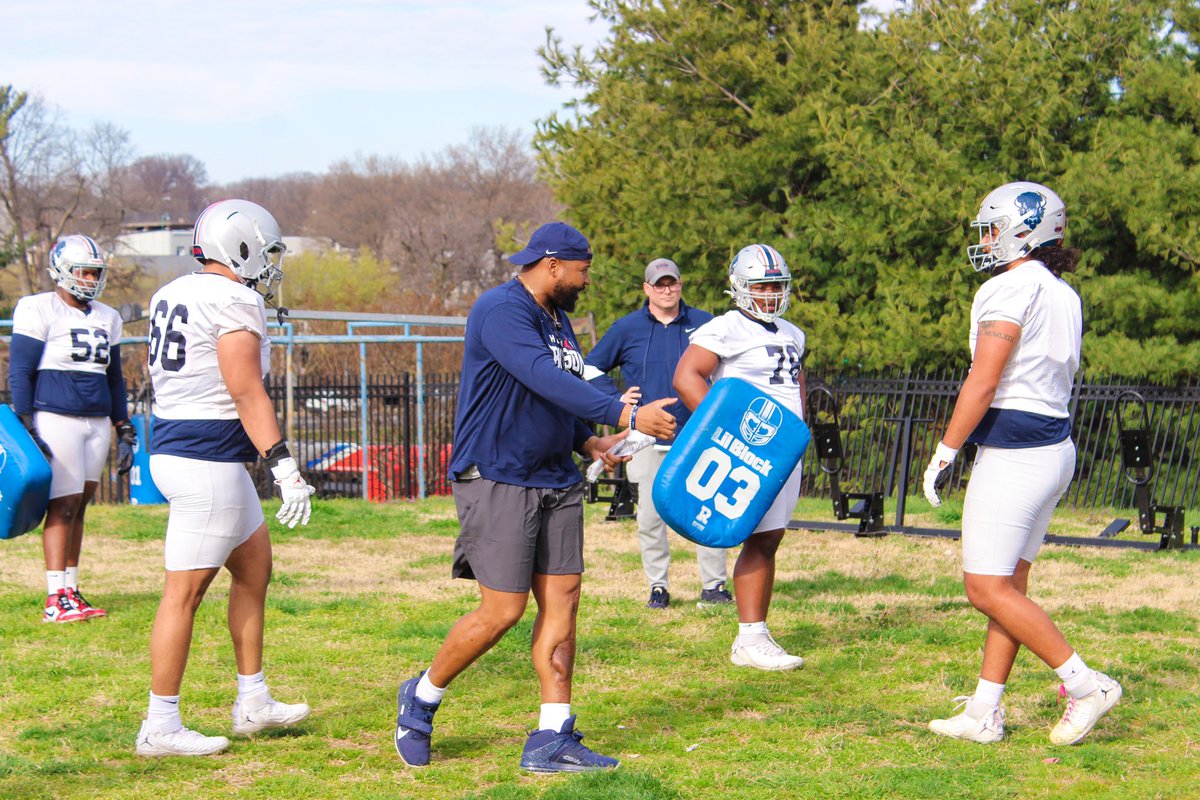 CoachLA73 tweet picture