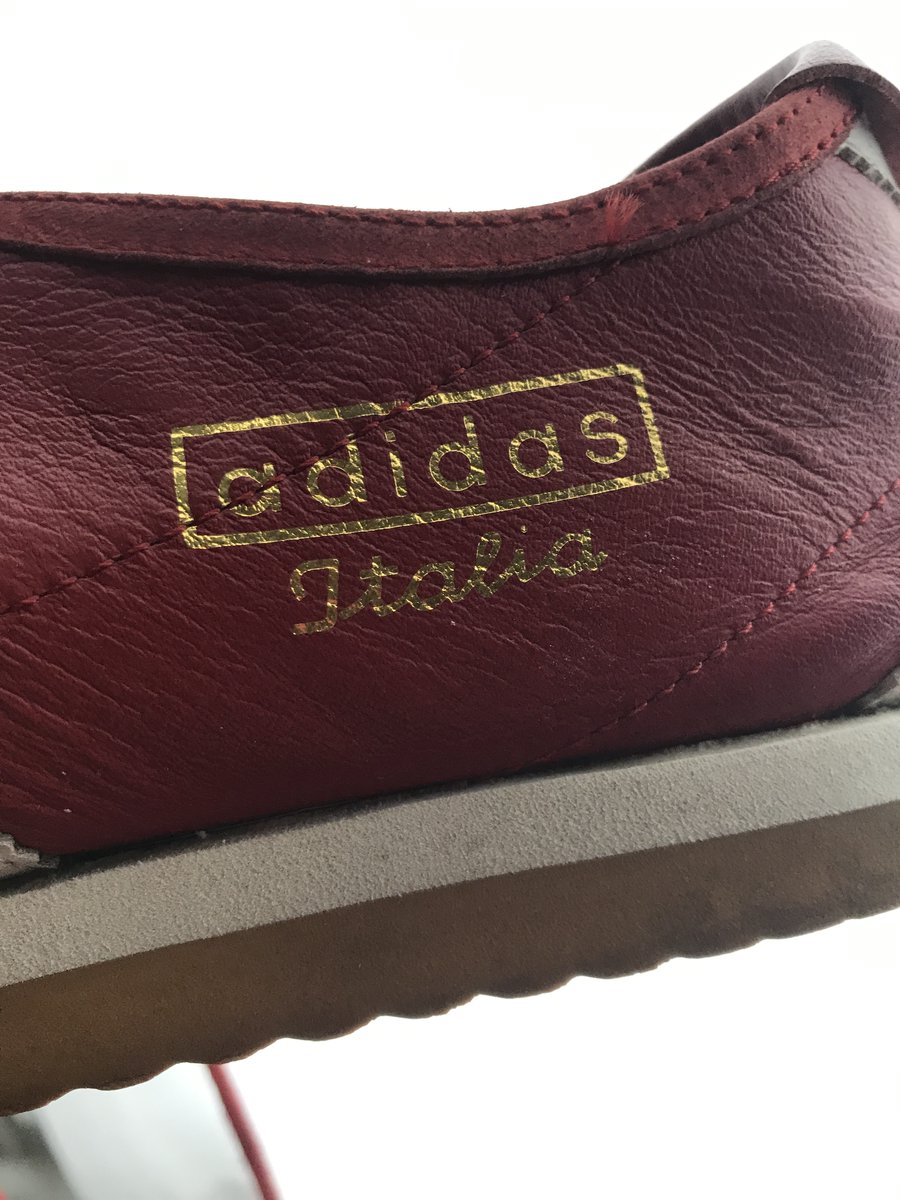 Leytonrocks's tweet image. My vintage Adidas Italia (re-released 2002) for sale on ebay ebay.co.uk/itm/1956799867… 

#AdidasClassics #OldSchoolAdidas #RetroAdidas #AdidasCollector #AdidasSneakerhead #AdidasOriginals #TrainerCollector #LFC #SneakerCommunity
#TrainerObsessed