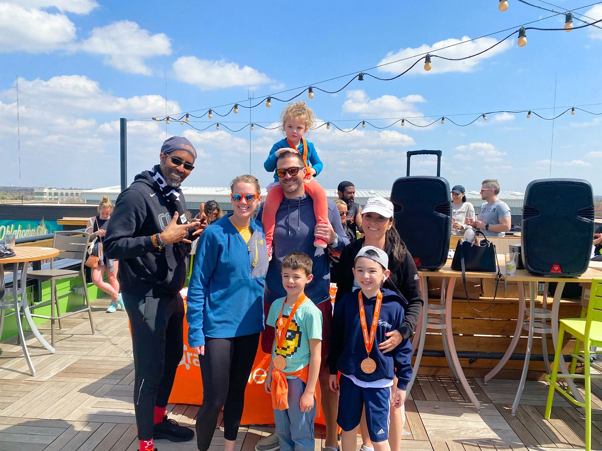 pbalenseifen's tweet photo. My team and I brought home the bronze hardware in the @orangetheory Dri Tri! ๐ช๐ผ Thank you @orangetheory for your science backed, technology tracked, and community supportive experience! #borntotri https://t.co/jtNKvqQYNc