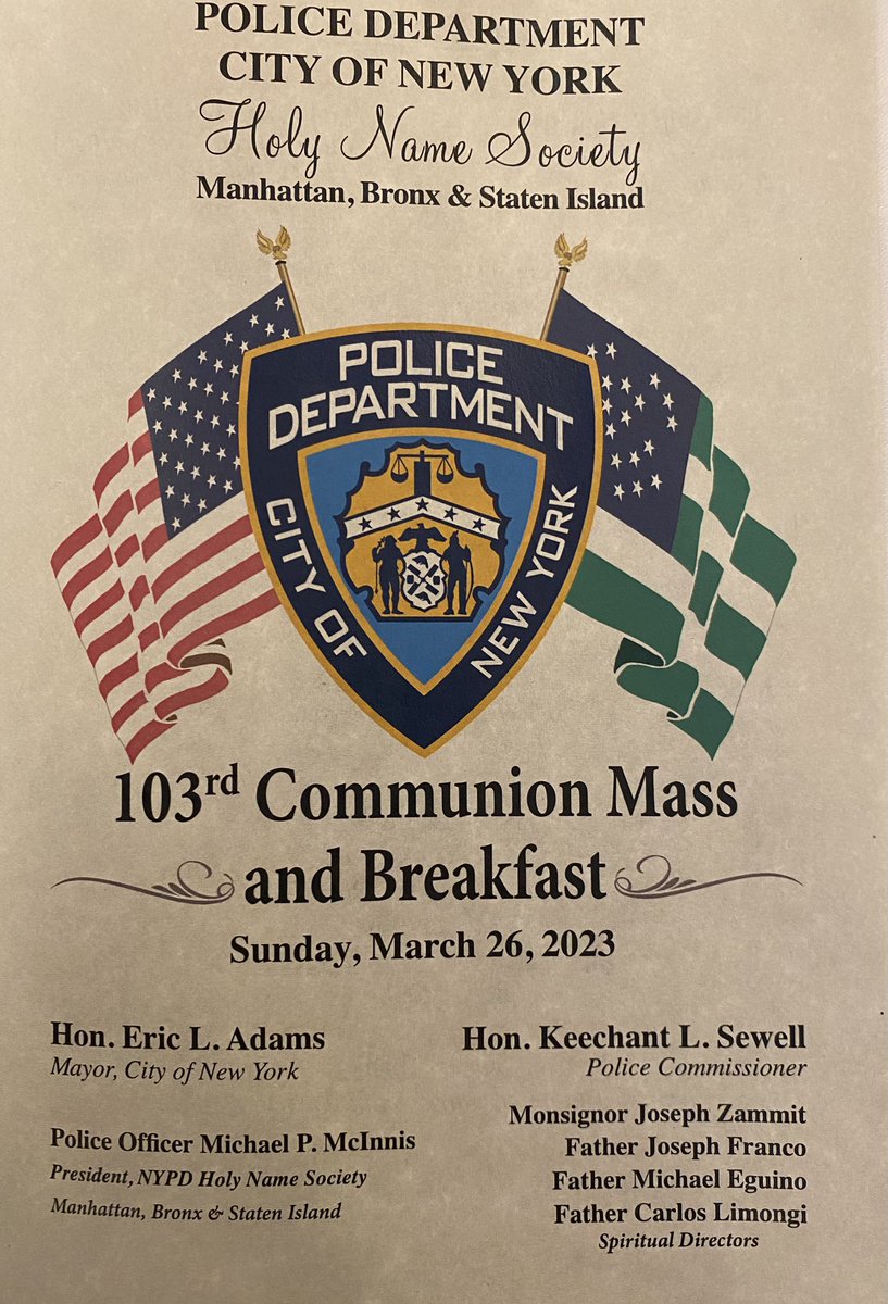 NYPDstatenIslnd's tweet image. Members of Patrol Boro Staten Island at the 103rd Holy Name Communion Mass and Breakfast, with Executive Officer Deputy Chief Terrance Hurson would like to congratulate Chief Theresa Tobin as the Holy Name Society’s Person of the Year. #HolyName