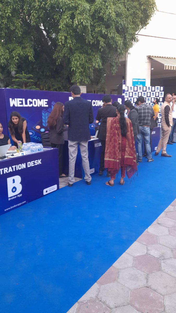 sandeepkishore_'s tweet photo. #BrokerAppLaunch is just around the corner! Join us on March 26 to discover how this groundbreaking platform is revolutionizing the world of real estate. Don't miss out! #BrokerApp #ConnectingBrokers BrokerApp Launch Event https://t.co/9lzppLao7t