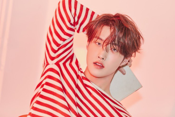 Dolphin_PTG's tweet photo. 봄톤의절세미남여창구데이
#유니의_여원앤온리데이
여원이의아름다운봄꽃같은생일날 https://t.co/z2HTCT4HsM