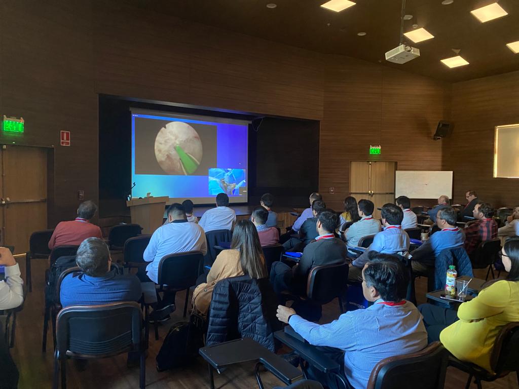 FullaJuan's tweet photo. What an incredible course organized by @docaramin and Felipe in #Temuco! Thank you so much for the invitation, we had a great time! Congratulations on everything you have achieved!  @filialendouro

#UroSoMe #urology #HoLEP #saludmasculina #prostate https://t.co/g6bC152WPq