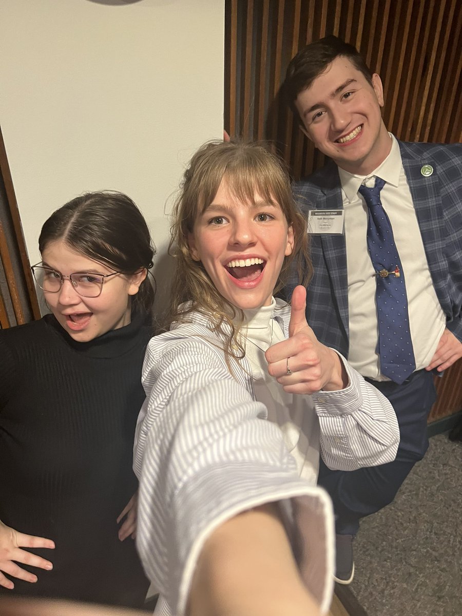 DailyGavel's tweet photo. One million thanks to the best senior staffer Seth for his endless energy and kindness 😌 and additional thanks to my assistant chair partner-in-crime Cassidy ✊🏻 we will miss Seth dearly, but watch out for future Cassidy x Olivia MSUMUN projects… https://t.co/vLAoeC4ihZ