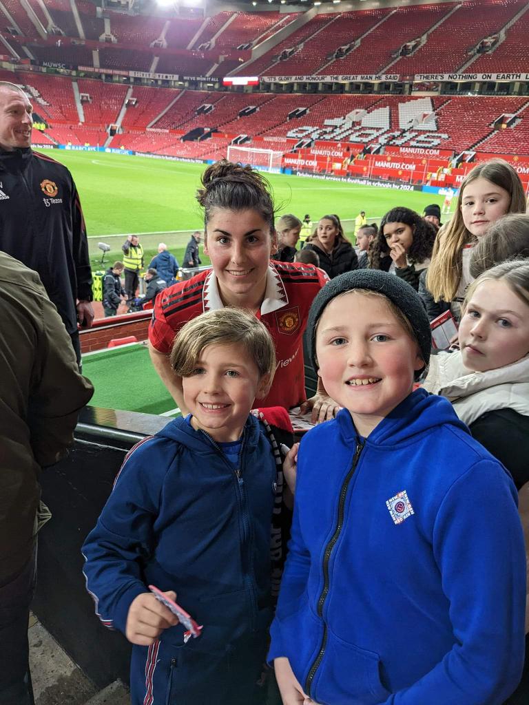 Dean Butterworth tweet media