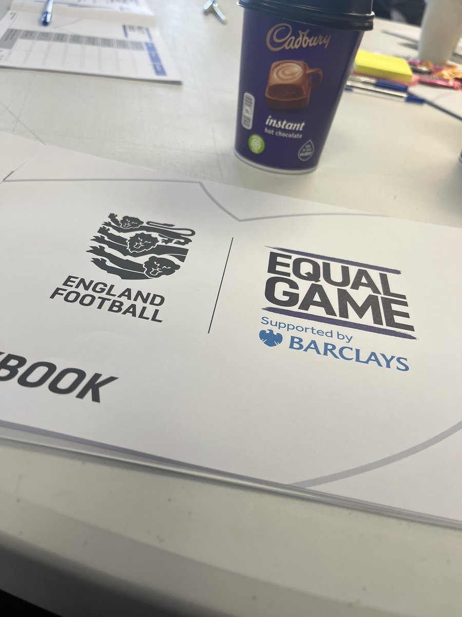#EqualGame Workshop completed earlier on behalf of @granthamtownfc / @GranthamAcademy 

Looking at how we can increase our women & girls football provision.

If you are interested in participating or helping run women & girls football in #Grantham - Get in touch!

#WomensFootball