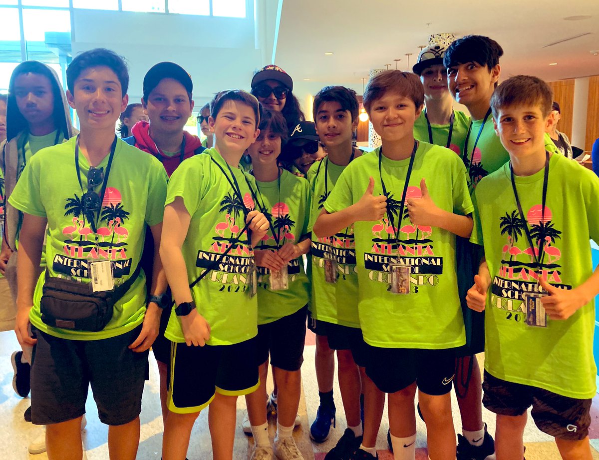 JonesATLife's tweet image. Returning to Atlanta after a truly special trip with our talented Middle School and Upper School musicians! It was an honor to see them perform and delightful to see them enjoy time at #UniversalStudios. Thank you for the stellar organization @rwade86, @Di_R0, @GregHucks!