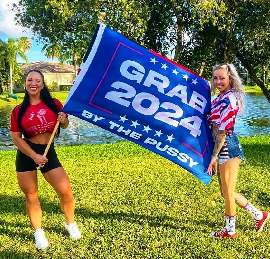 JannaPart2's tweet photo. 😍🤩😍 All RIGHTY then ...

If THIS pic #Offends YOU ...

I'm GONNA come OVER and #FactCheck your GENDER  !!! 😘😜

#GrowAPairCuzWeAreInAWarForFreedom !!! 😠

Woohoo !!! 🎉☀️💥🥳😎🔥

#MAGA ❤️🇺🇸
#TrumpWon2020 👍 https://t.co/fZ2dMBAStA