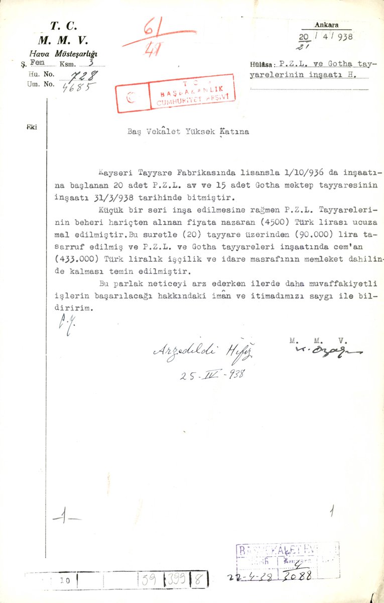 lordsinov's tweet photo. Kayseri Uçak Fabrikası'nda üretimi tamamlanan 35 uçak devlete sunuldu... Sene 1938...

"Bu parlak neticeyi arz ederken ileride daha muvaffakiyetli işlerin başarılacağı hakkındaki iman ve itimadımızı saygı ile bildiririm." https://t.co/u6iw5KlsME