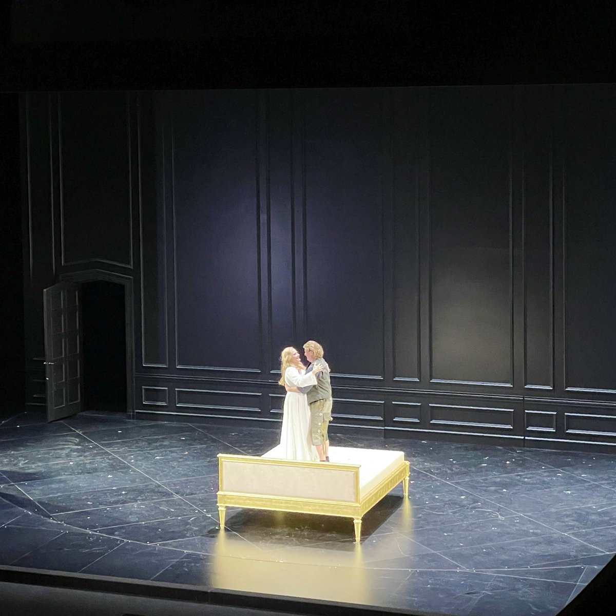 Un grande successo per #KlausFlorianVogt e per #CamillaNylund al termine del #Siegfried di #Wagner alla #Opernhaus