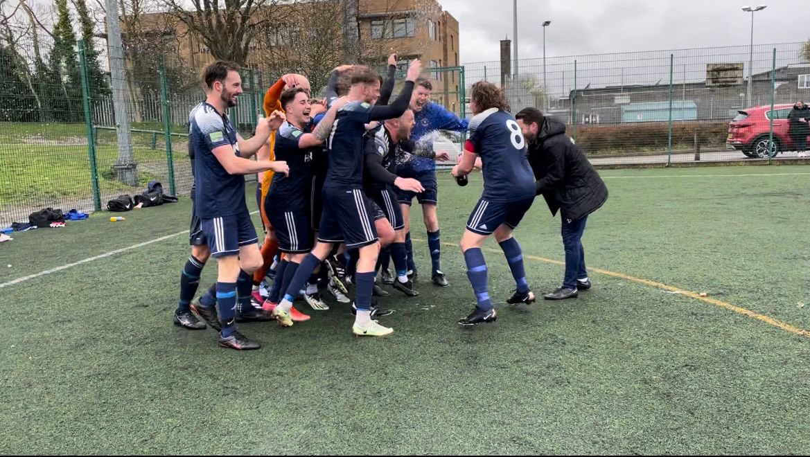 AFCLoose's tweet photo. What a Sunday! Each player played their hearts out to get our hands on our second MMSKFL DIV 1 league title. Thank you and well done to all involved #breadmen #champion #div1 #hovis #onegametogo #MMSKFL https://t.co/A11PLt6z86