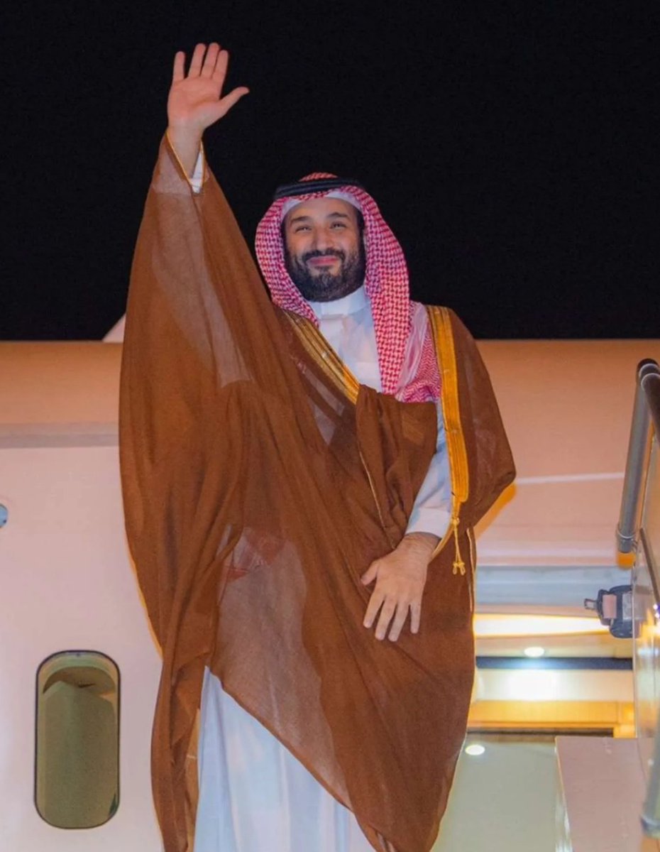 srsv_707's tweet photo. اللهم وفق ولي العهد وسدد خطاه وكن له حافظاٌ ومعيناً 🇸🇦🤍🤍🤍
#محمد_بن_سلمان #ولي_العهد https://t.co/eZKGHGQ8UM