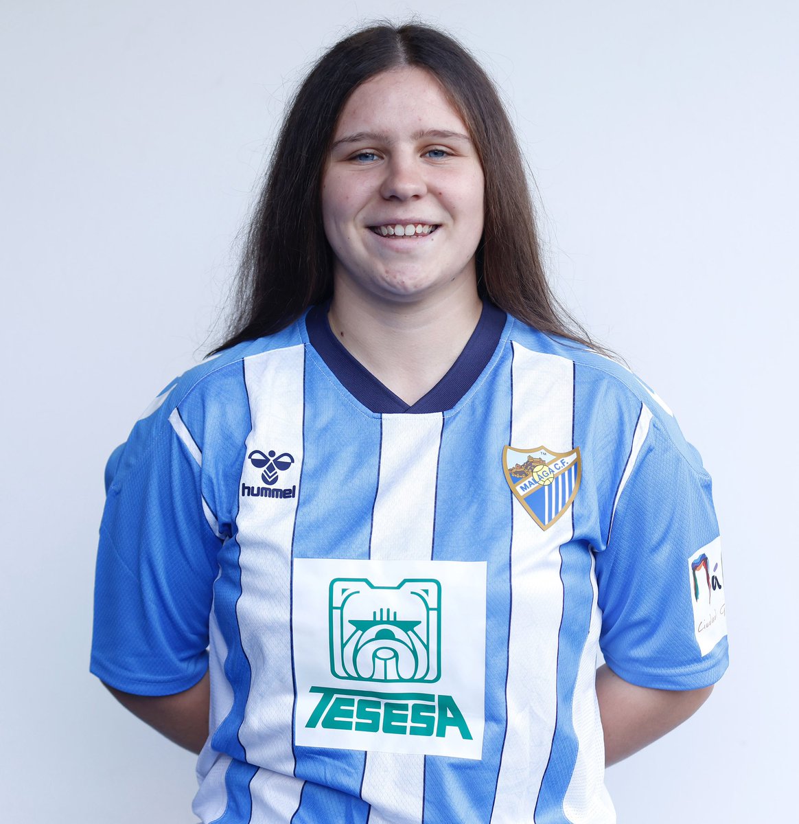 MalagaCFemenino's tweet photo. Hoy alcanza la mayoría de edad nuestra jugadora Claudia Muñoz ☺️

🎂 ¡Muchísimas felicidades! ¡Ya mismo estás disfrutando de nuevo de tu gran pasión! 

#FelizCumpleaños | #HappyBirthday https://t.co/23ypyjLARB