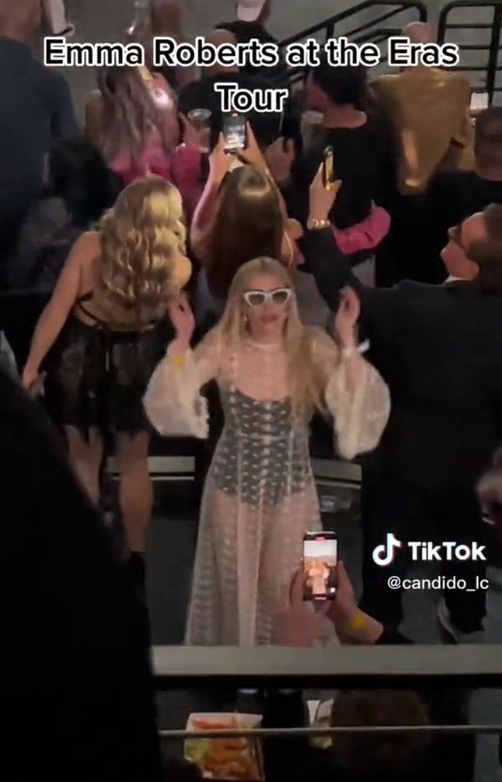 TSwiftNZ's tweet photo. 🏟️ | Celebrities who attended #TSTheErasTour in Glendale and Vegas:

— Haim sisters
— Laura Dern
— Emma Stone
— JJ Watt
— Cara Delevingne 
— Emma Watson
— Claire Winter
— Emma Roberts
— Ellen Pompeo
— Samara Weaving
— Shania Twain
— Chloe Grace Moretz
— Diplo https://t.co/cW4OyyXBSX