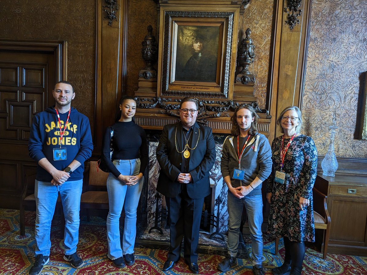 Jane Carr- Gomm (@jcarrgomm) on Twitter photo Hospitality and Tourism <a href="/CofGCollege/">City of Glasgow College</a> welcomed students from #bersflicheschule7, Nuremberg <a href="/LordProvostGCC/">Lord Provost of Glasgow</a>. Students visited City Chambers, Open Top Bus, walking tour <a href="/JWPrincesStreet/">Johnnie Walker Princes Street</a> , @ScotHot2023, classes with HNstudents and #workexpeience at @grandcentralhotel and <a href="/Kimpton/">Kimpton</a> Hospitality and Tourism <a href="/CofGCollege/">City of Glasgow College</a> welcomed students from #bersflicheschule7, Nuremberg <a href="/LordProvostGCC/">Lord Provost of Glasgow</a>. Students visited City Chambers, Open Top Bus, walking tour <a href="/JWPrincesStreet/">Johnnie Walker Princes Street</a> , @ScotHot2023, classes with HNstudents and #workexpeience at @grandcentralhotel and <a href="/Kimpton/">Kimpton</a>