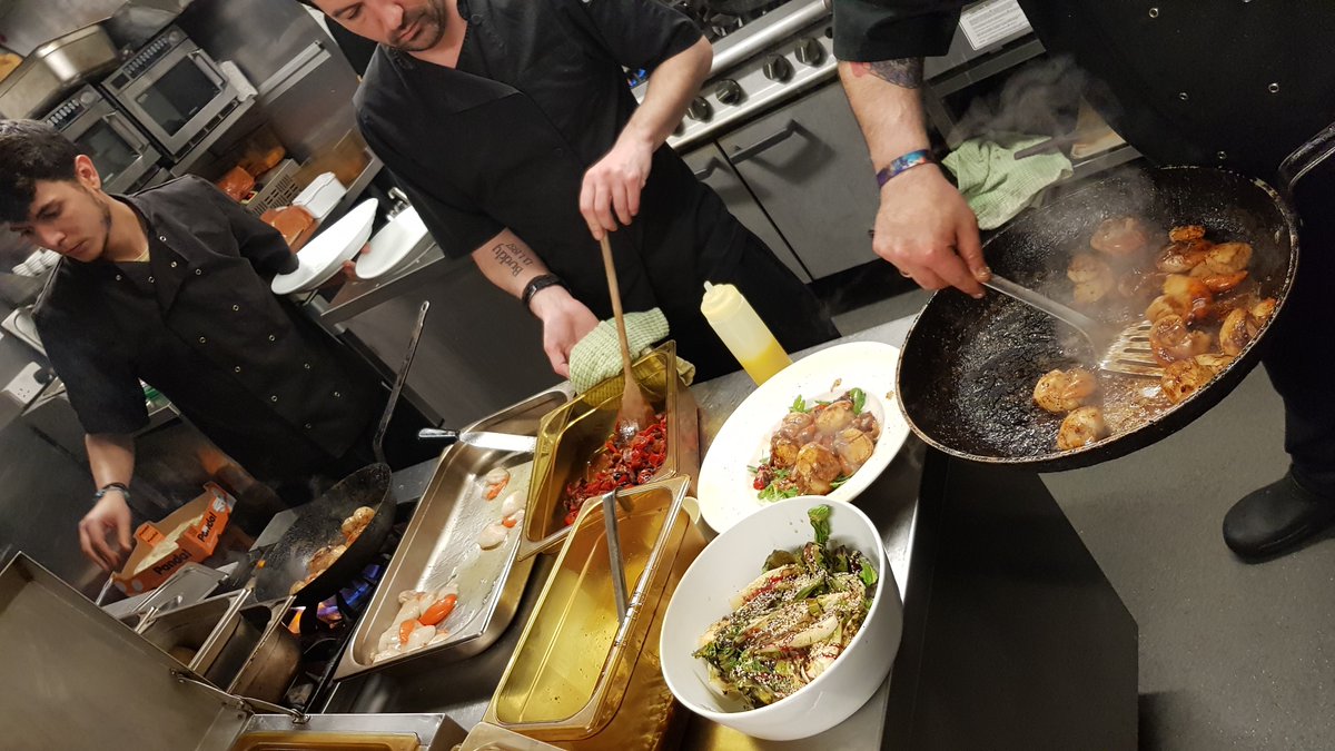 Clachaig Inn tweet media