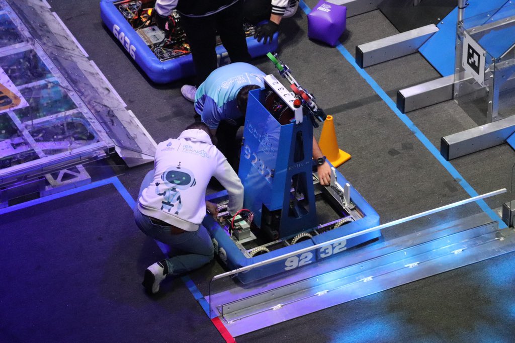 ibbgsm's tweet photo. İstanbul First Robotics Competition’da İBB Tech Takımı’ndan 2023 Qualıty Award “2023 Kalite Ödülü” 🤖🏆

İBB Tech Takımı ayrıca 52 takım arasından yarışmayı 4. tamamlayarak katılmış olduğu ilk resmi yarışmaya damga vurdu. https://t.co/JDjxerLmaR