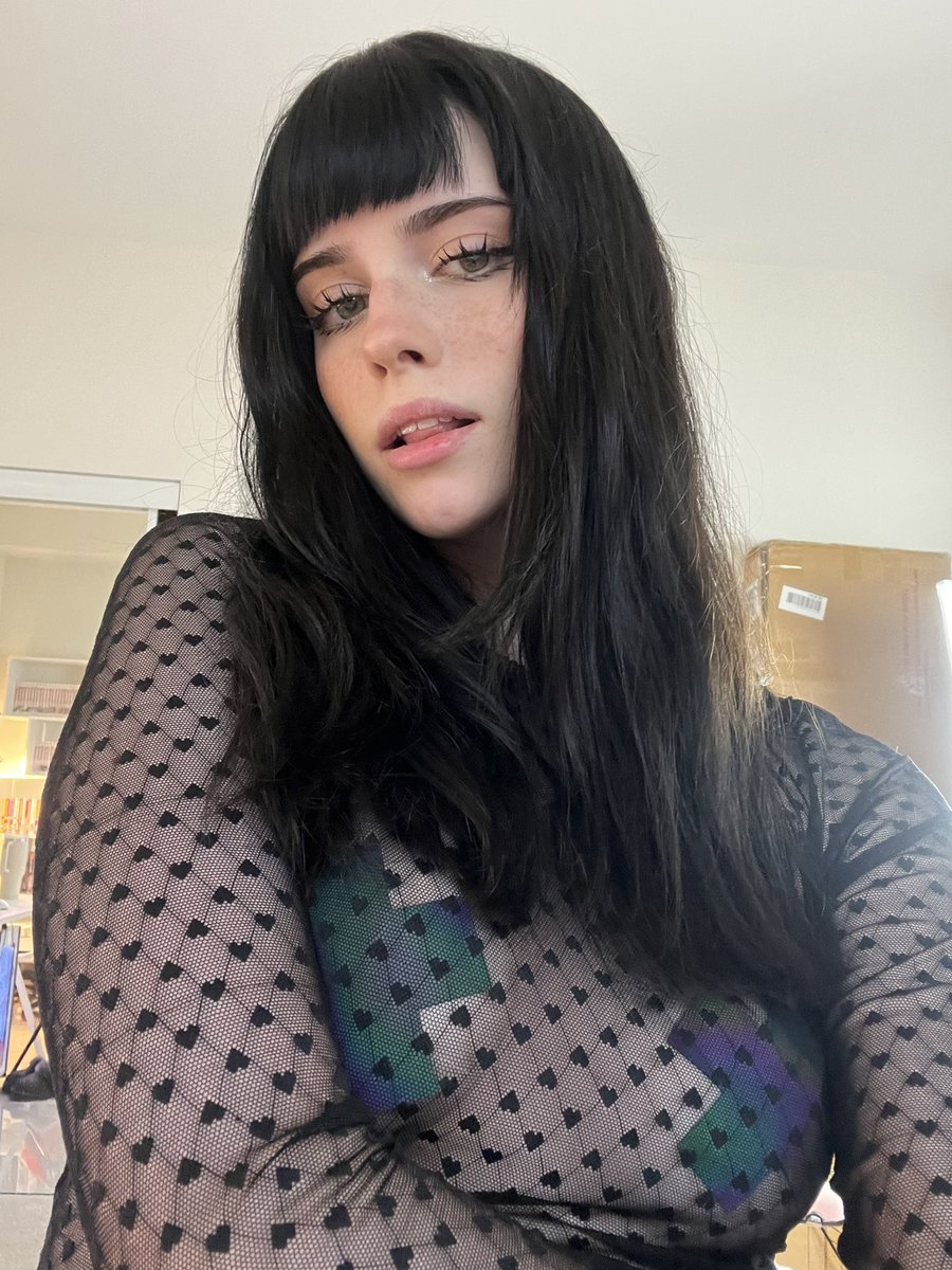 soogsx on Twitter: "new s3xtape on da OF 🫡 (50% off ending today!!) http://linktr.ee/sooogs"