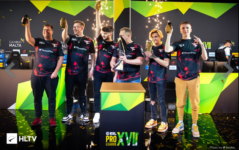 Esportstudion tweet media