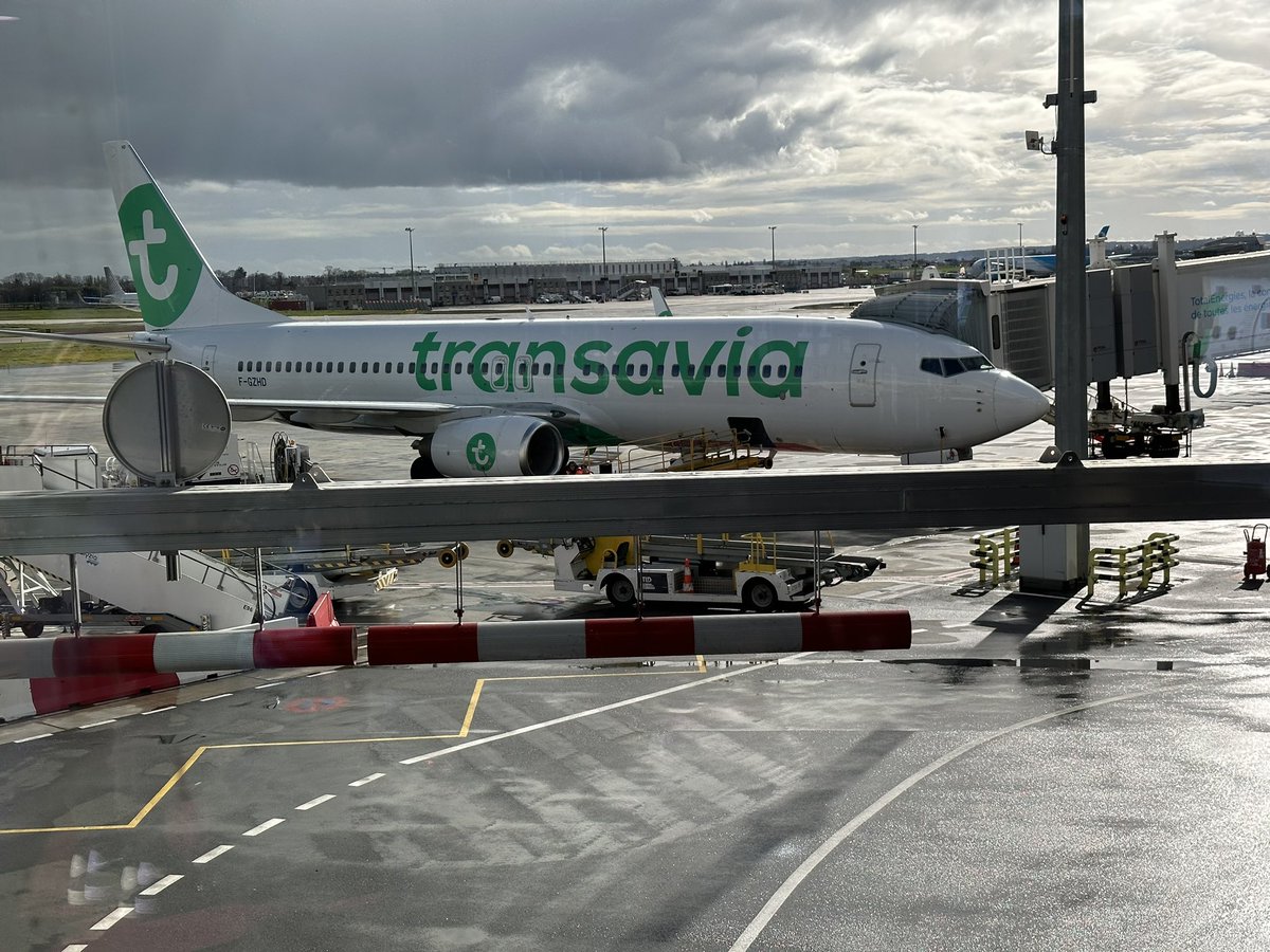 Dami1Lenne's tweet photo. A bord du premier vol #Transavia @transaviaFR @transavia au départ d’Orly à destination de #venise @ParisAeroport #airfrance @AirFranceFR vol TO3838 https://t.co/500cZIlPFS