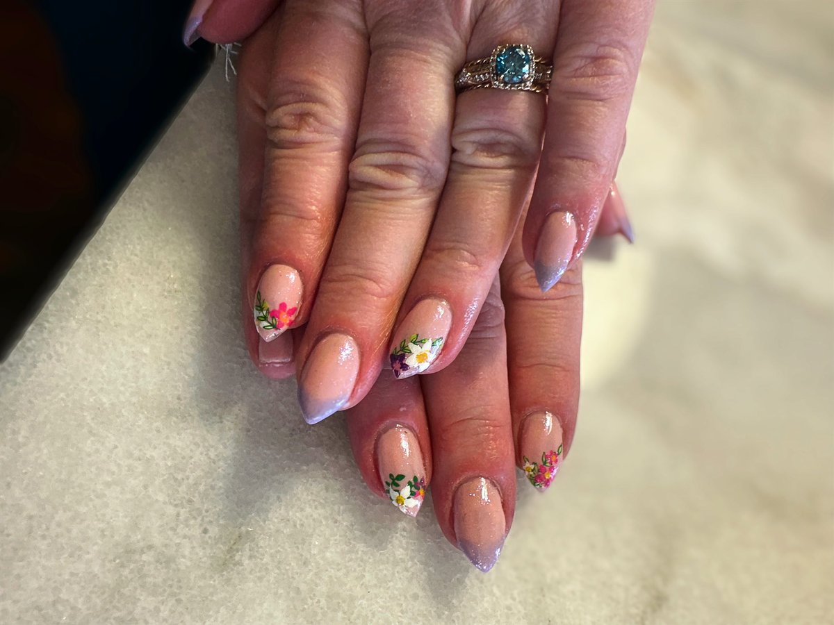 SecretSpaSalon's tweet photo. Spring is here! https://t.co/r9L3hgIyul