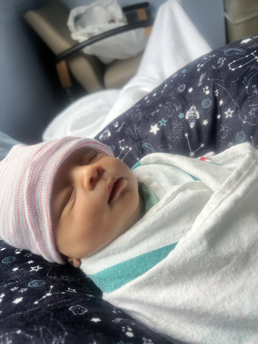Stxelo's tweet photo. Welcome to the world King 👑 https://t.co/Ngz7dbTouo