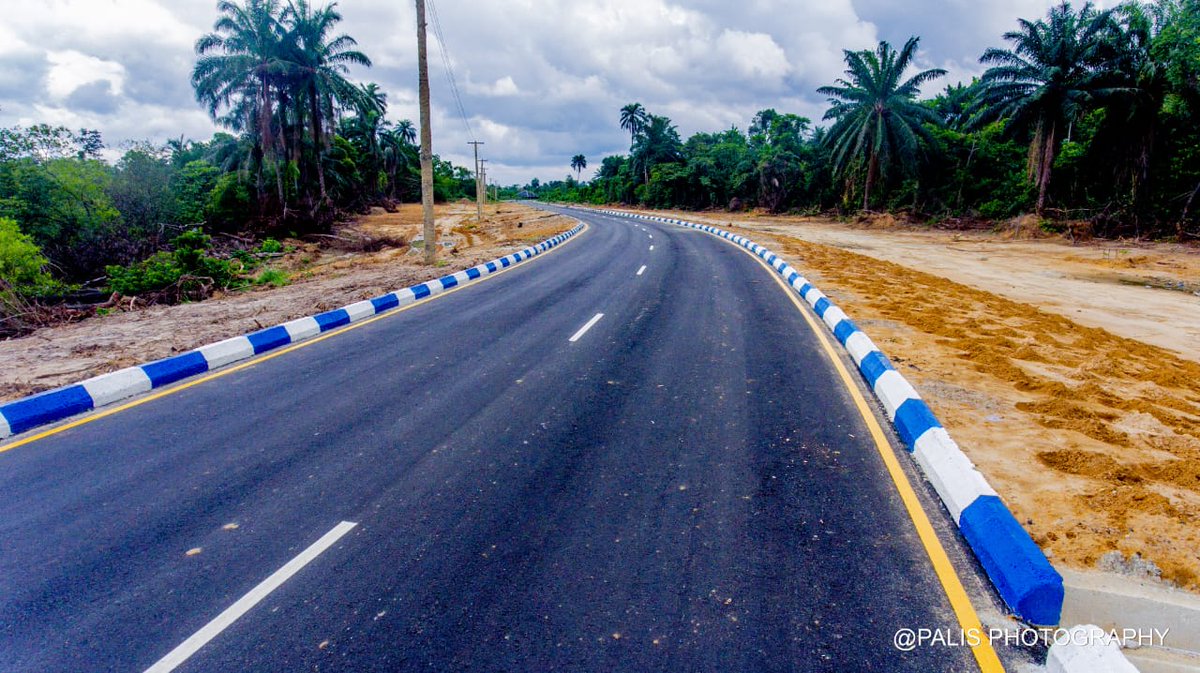 sograns's tweet photo. Phase one of the Trans-Kalabari road connects six more Kalabari Kingdom communities—KRAKRAMA, OMEGWE-AMA, MINAMA, SANGAMA, OMEGWE-TARIAMA, and ANGULAMA—to the main land.
Gratitude to Governor Wike.
#WorksOfWike
#QualityProjects
#BuiltToLast
#MOW https://t.co/D91rGWxnIT