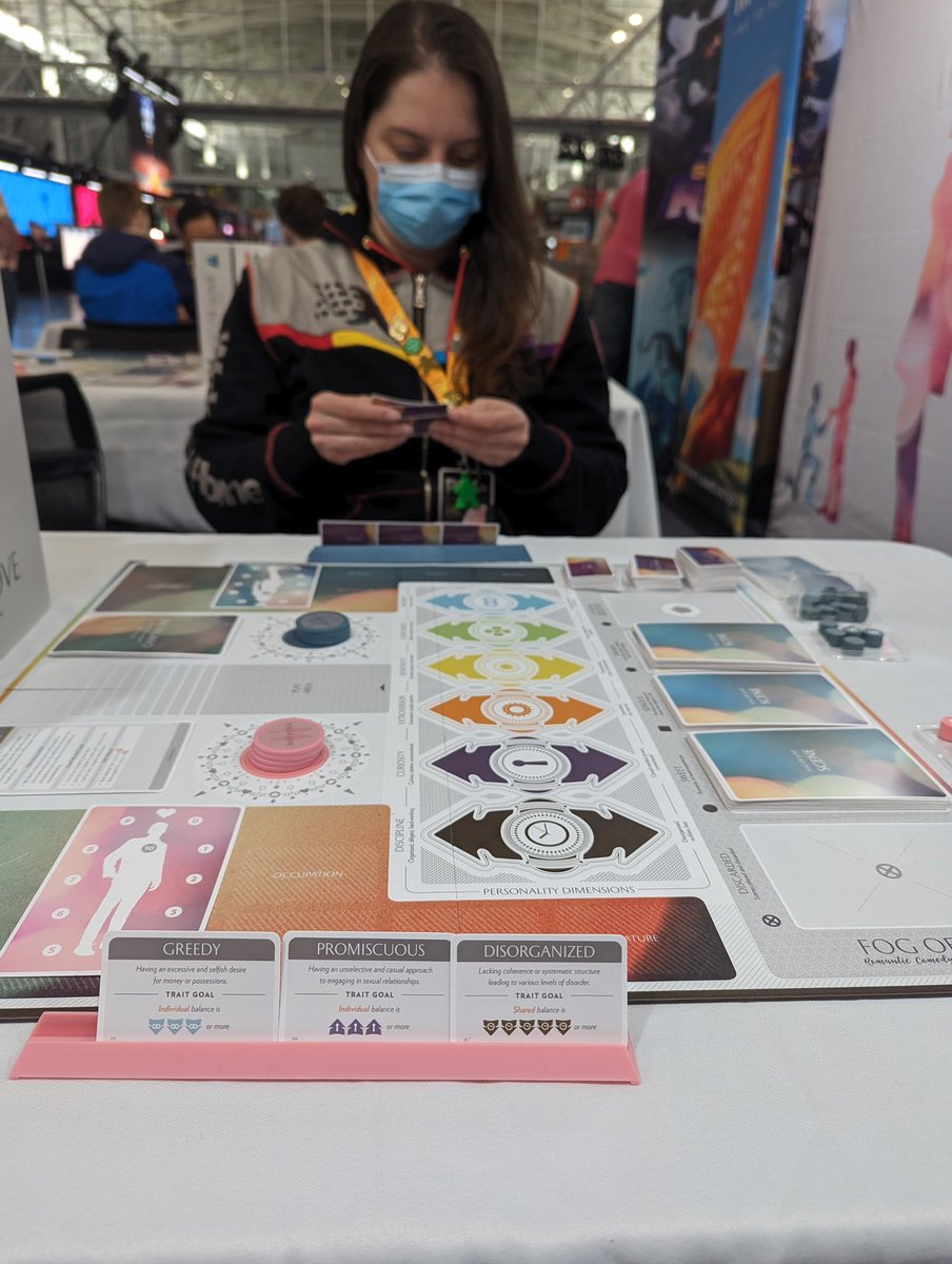 AverageMeeple's tweet photo. Last day of #PAXEast! Demoed @FloodgateGames Fog of Love, played some @IelloUSA King of Tokyo IRL after playing on @BoardGameArena for months, and can’t have a PAX without @SJGames Zombie Dice. We’ll see where the last few hours take us. https://t.co/zdGzUGAoSL