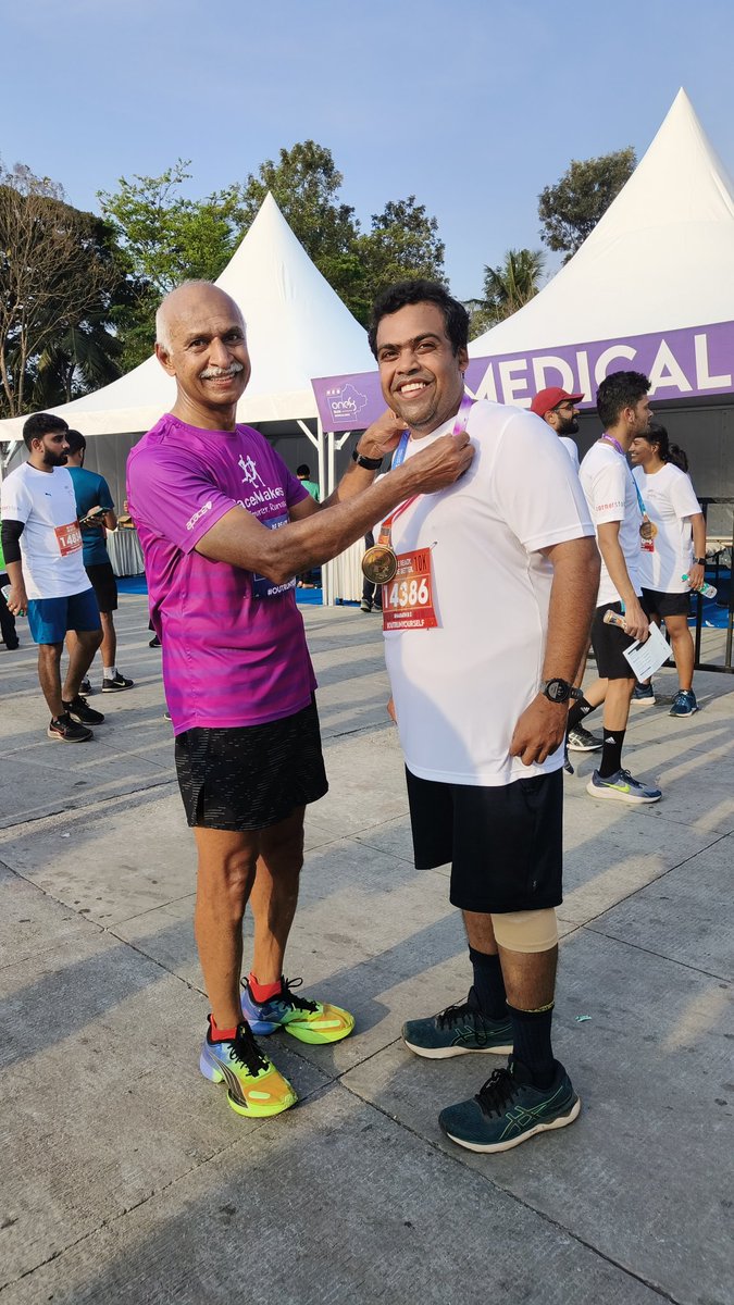BharathBhatta1's tweet photo. One8 10km run event in nice road which is flagged by @imVkohli Had a good run and completed 10km run in 68 mins. Thanks to pacemakers and fit India group for all the motivation and guidance.
#One8Run https://t.co/1KN8vorQRy