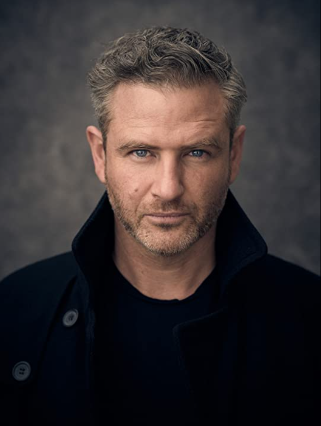 BernardCurryFa1's tweet photo. Happy Birthday Bernie!!🎂 Couldn't believe you are 49. You are very handsome and look like just 39! 🥰
Wish you have a ripper day. @bernardcurry #bernardcurry #jakestewart #wentworth https://t.co/7o7D3WSaOo