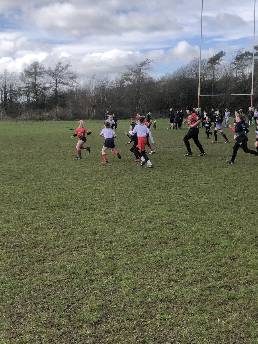 dragonsdunvant's tweet photo. A massive thank you to @StradeySospans for hosting all our minis age groups today in a round robin! It was fantastic to get some game time under our belts and the girls had a ball! 💚❤️🏉 @CleoHardyWRU @sarahjonesyx https://t.co/uRZBAN9nX5