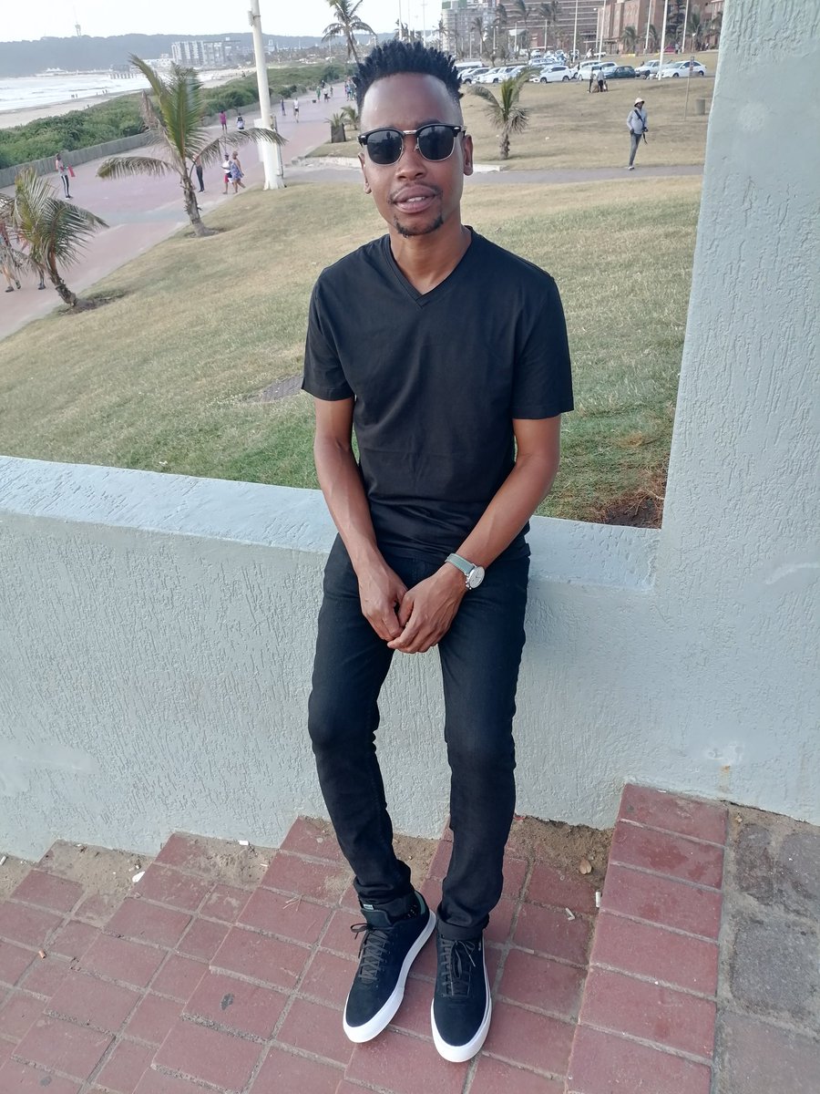 Tshego_rati's tweet photo. Thiago 🤡 https://t.co/aGbM47iuDo