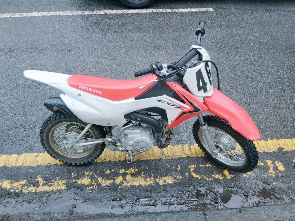 KentPoliceRural's tweet photo. Another two bikes stopped, inspected & dealt with by the team in #Wouldham Neither bike meets the requirements to be ridden on the road nor the belief by the owners that they can ride these on a #BOAT (byway open to all traffic) guidance provided. #KnowYourResponsibilities NL https://t.co/iX6HAiGj6d