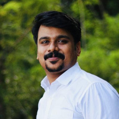 OSidharth's tweet photo. #NewProfilePic https://t.co/ajUDFu6jrs