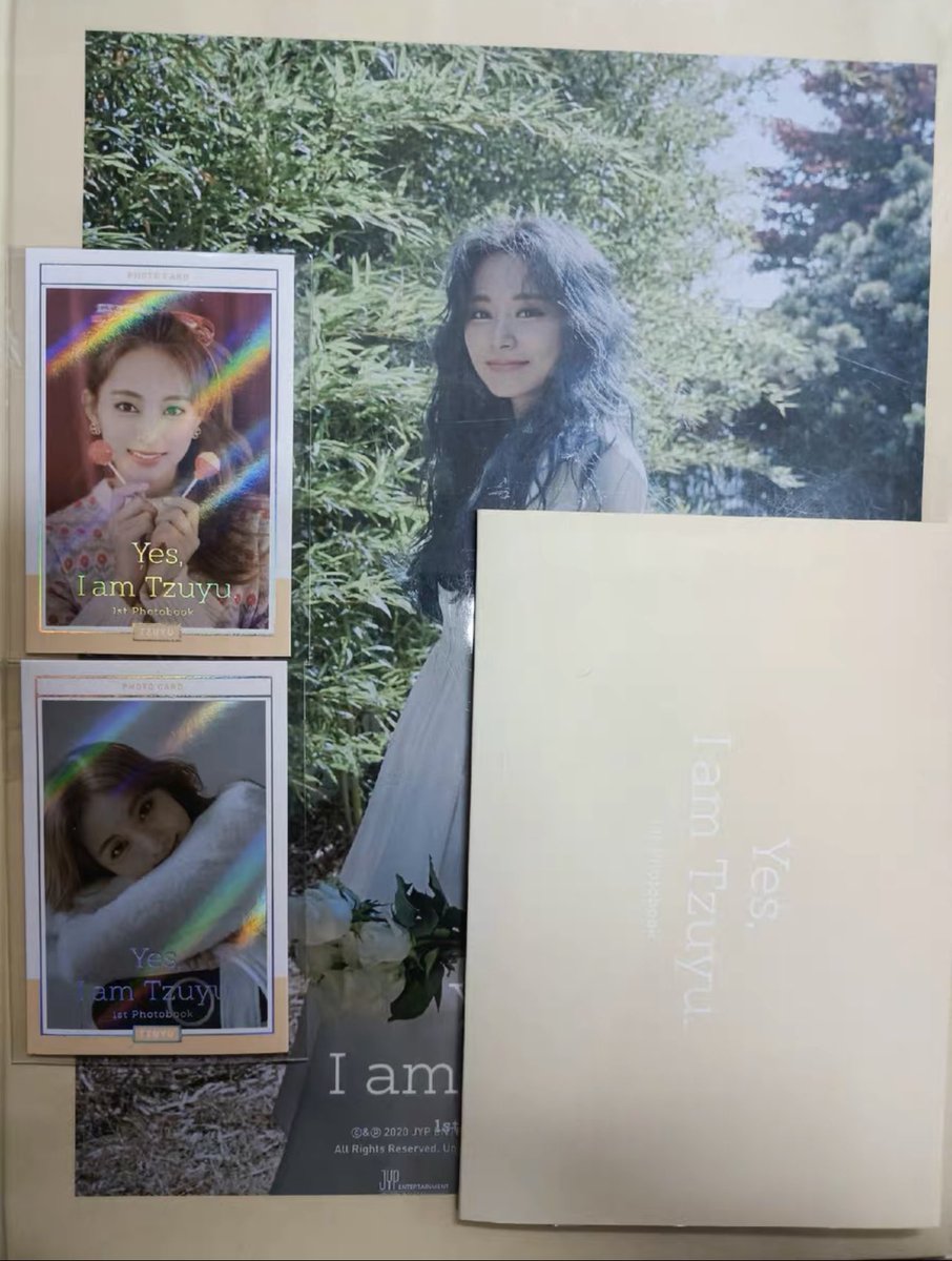 optimushwanggg_'s tweet photo. TWICE YES I AM TZUYU

💰 415
💗 Pb+postcard+2 pc (without postcard RM385)
🚢 ETA 2-3 weeks 
📦 Postage fee is around RM15-RM20 if not overweight 
❌NO perfectionist and NO responsible for any dented during transit 

#twice  #pasarTWICE @pasartwice https://t.co/1LsL0C44Kp