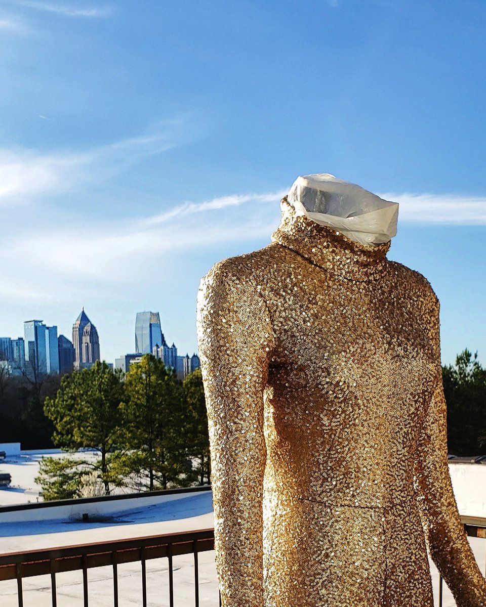 Why not make a golden jumpsuit outside with a beautiful view ! #inprogress #jumpsuitinthemaking #goldenhour #sewingspiration #atlfashiondesigner #creativefashion #behindthescenes #views #fashionsewing #sewlove
