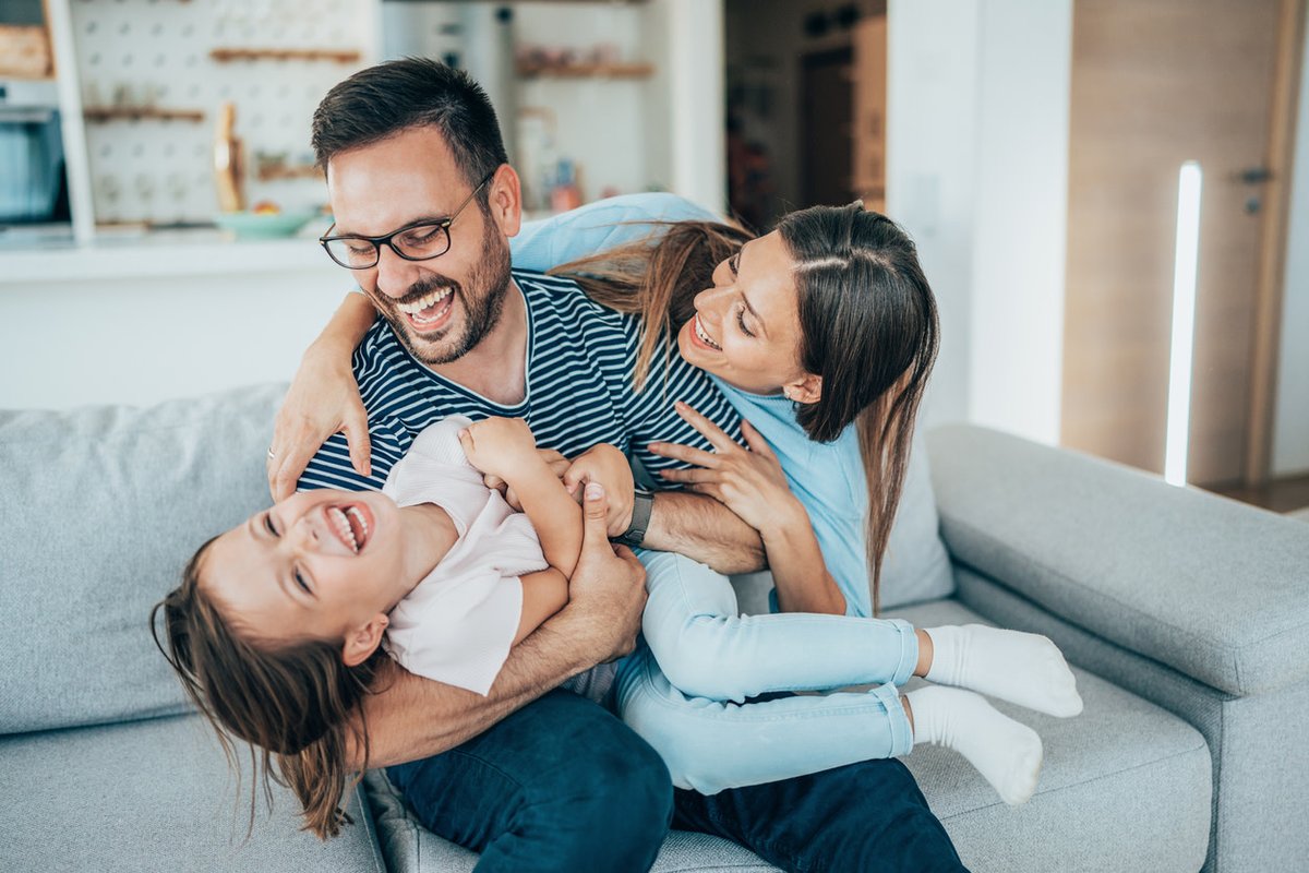 TXFBinsurance's tweet image. Life insurance gifts your loved one's relief — and for you, peace of mind. #LifeInsurance #Family #LifePolicy bit.ly/2X6tEuC
